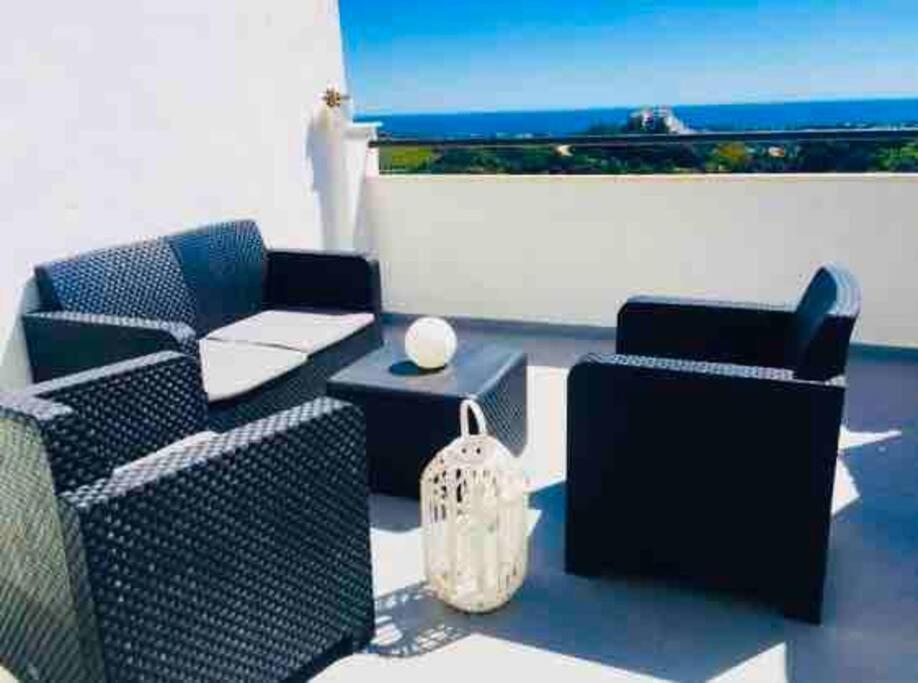 Atico Con Bonita Vista. En Urbanizacion Privada.! Apartamento Estepona Exterior foto
